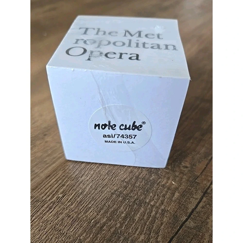 The Metropolitan Opera Note Cube asi/74357 USA 2